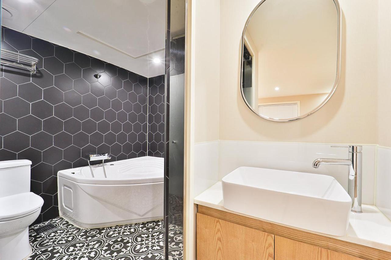 Jamsil Tomgi Hotel Сеул Екстериор снимка