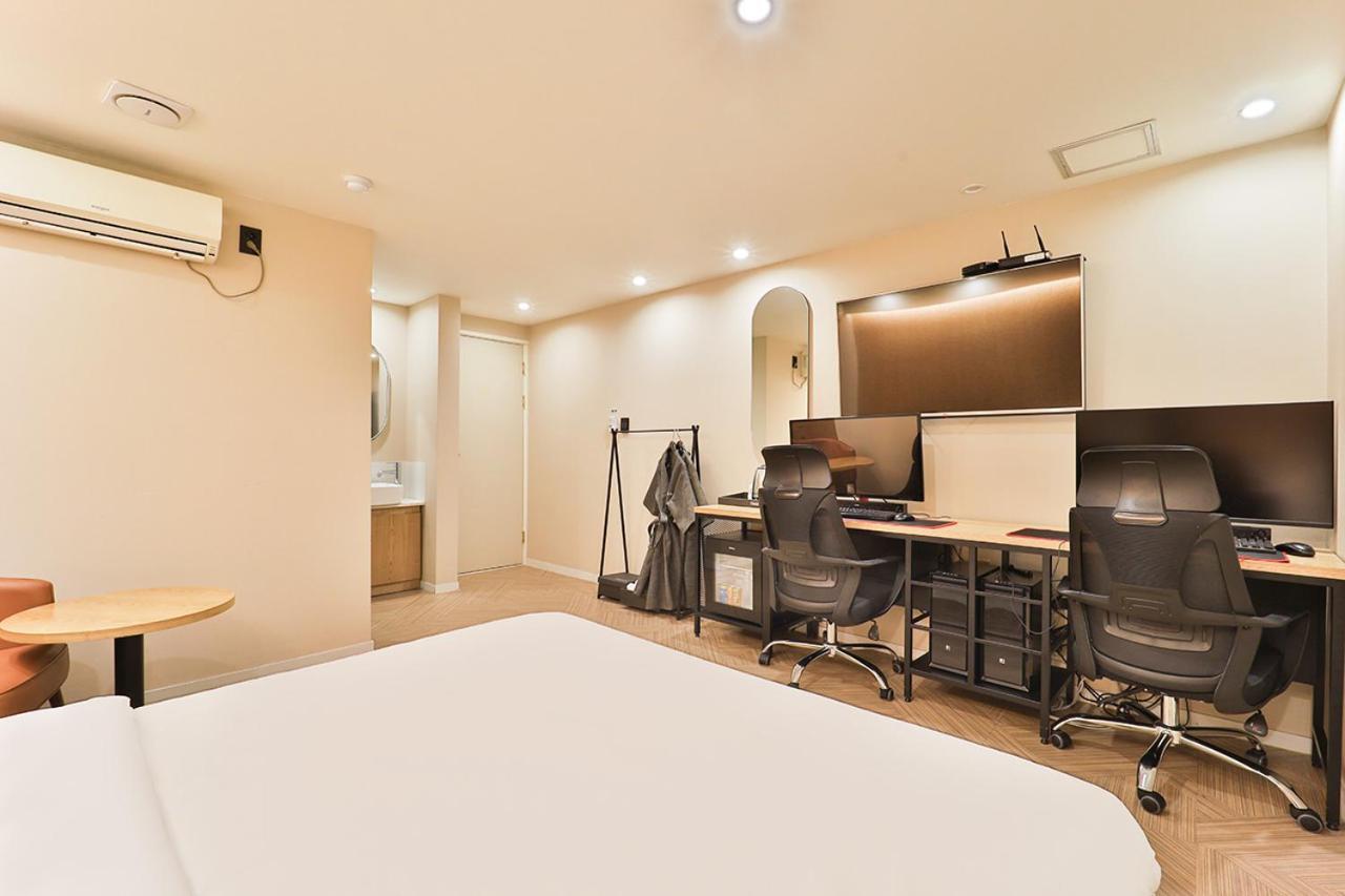 Jamsil Tomgi Hotel Сеул Екстериор снимка