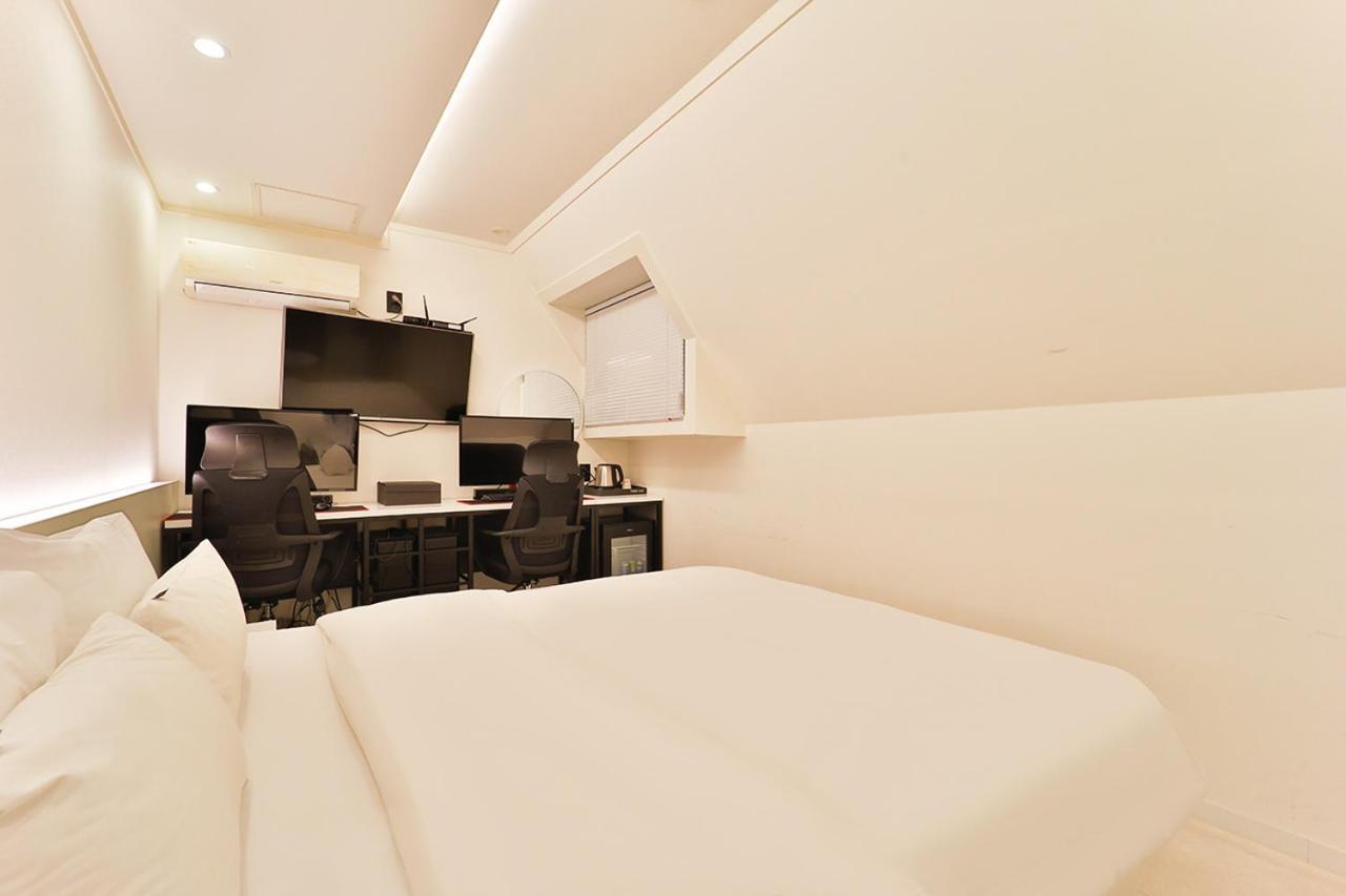 Jamsil Tomgi Hotel Сеул Екстериор снимка