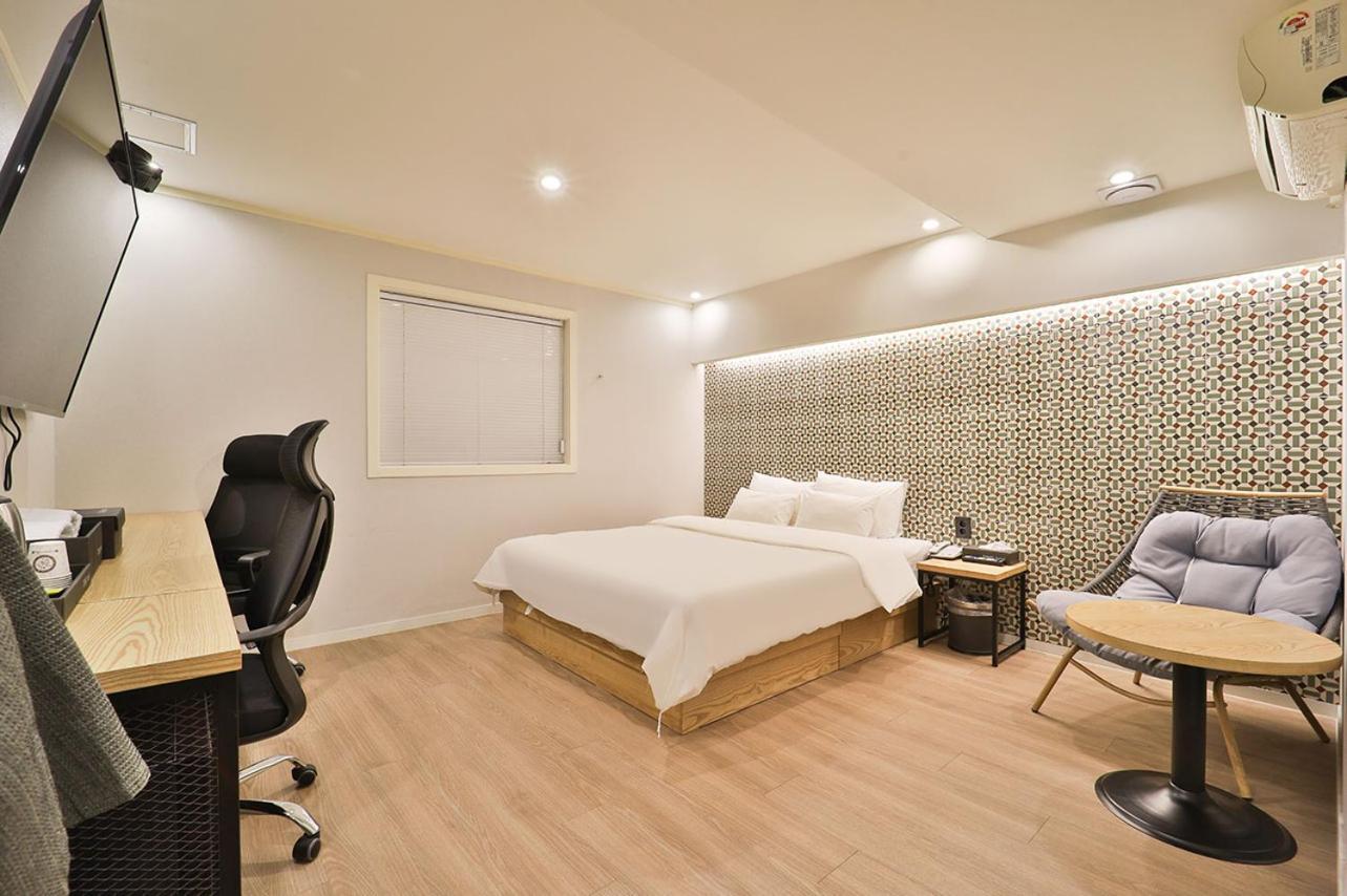 Jamsil Tomgi Hotel Сеул Екстериор снимка